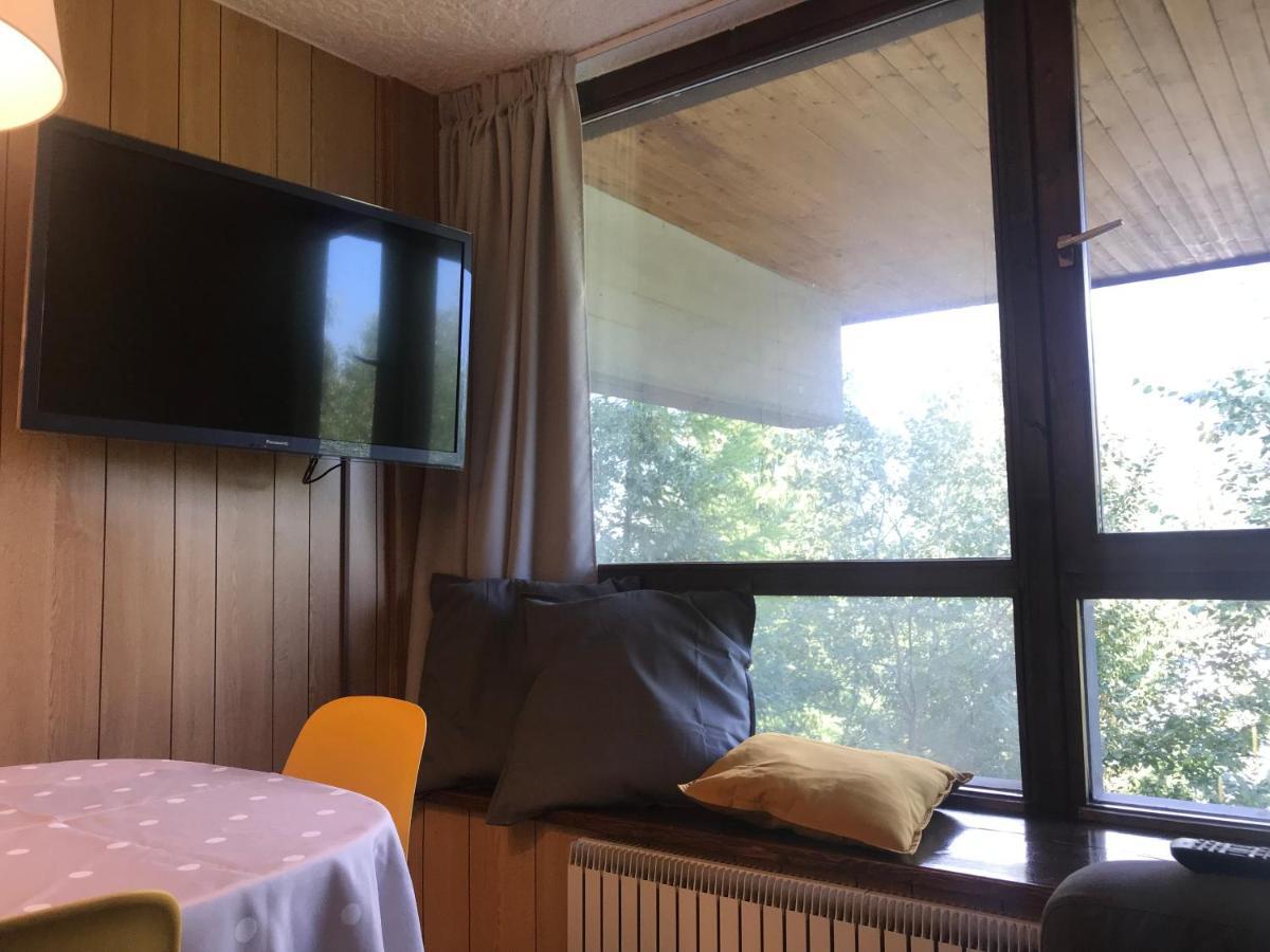 Apartamento Le Volpi Marilleva 1400 Mezzana  Exterior foto